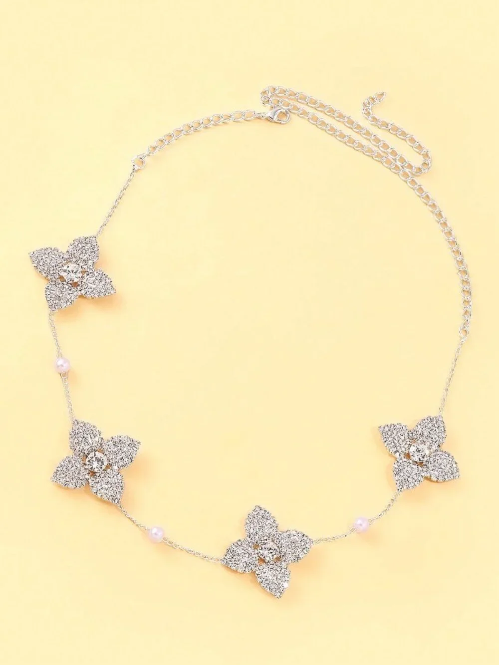 Silver Elegant Women's -Color Rhinestone Flower Pendant Necklace